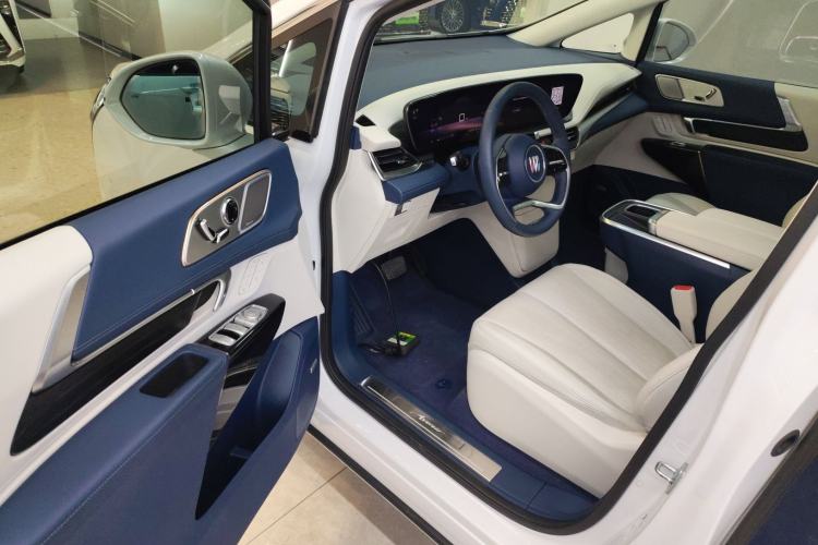 Used Buick Century 2023 2.0T Six-Seater Yinshi Edition
