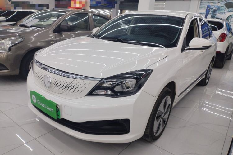 Used Dongfeng Aeolus E70 2023 500 Smart Edition Lithium Iron Phosphate 48.6 kWh 120 kW