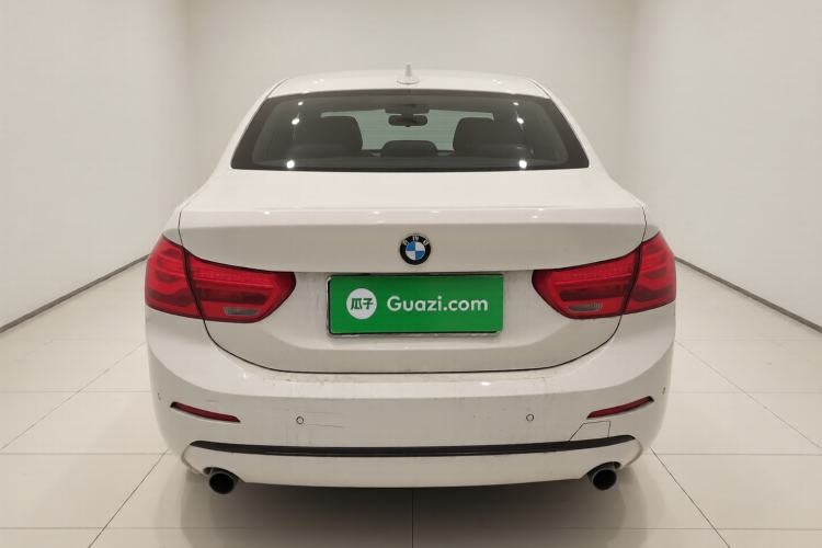 Used BMW 1 Series 2018 120i Design Package Model