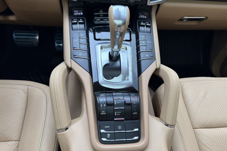 Used Porsche Cayenne 2015 Cayenne 3.0T
