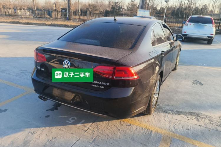 Used Volkswagen Lamando 2015 280TSI DSG Luxury Edition
