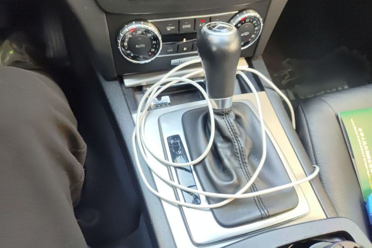 Used Mercedes-Benz C-Class (Import) 2011 C 200 Fashion Travel Edition
