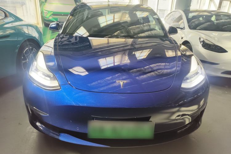 Used Tesla Model 3 2019 Long-Range All-Wheel-Drive Version