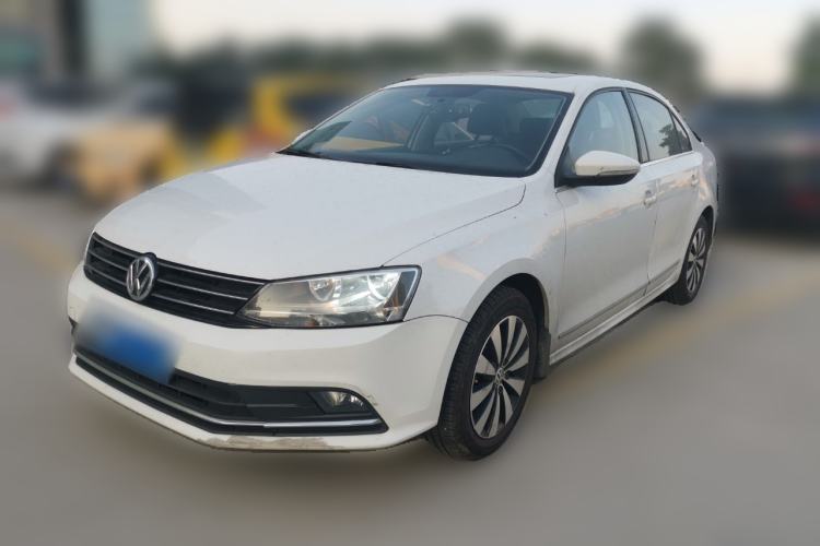 Used Volkswagen Sagitar 2017 230TSI Automatic Comfort Version