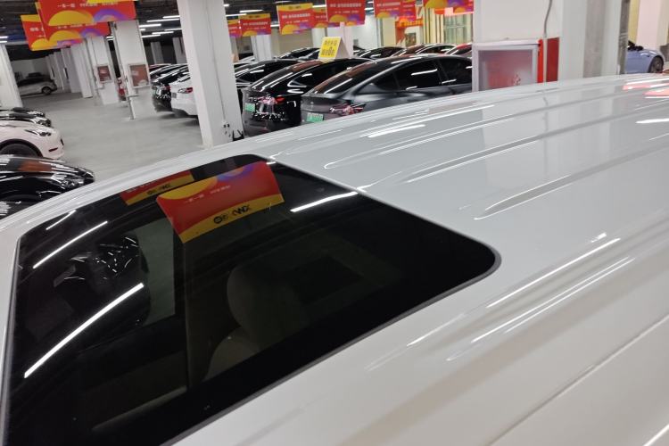 Used Buick GL8 2023 ES Lu Zun Deluxe Model
