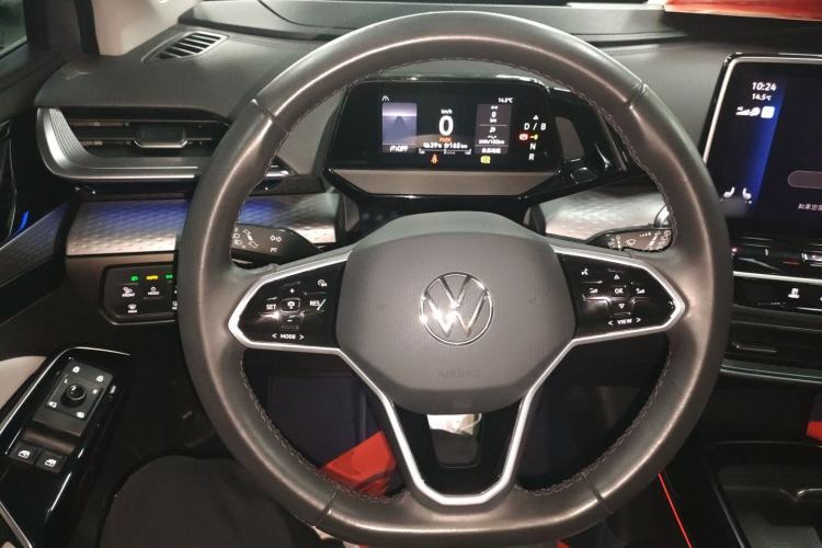 Used Volkswagen ID.6 X 2023 Ultra-Intelligent Long-Range Version
