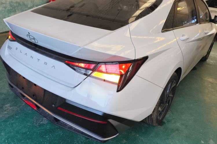 Used Hyundai Elantra 2023 1.5L CVT GLX Elite Edition