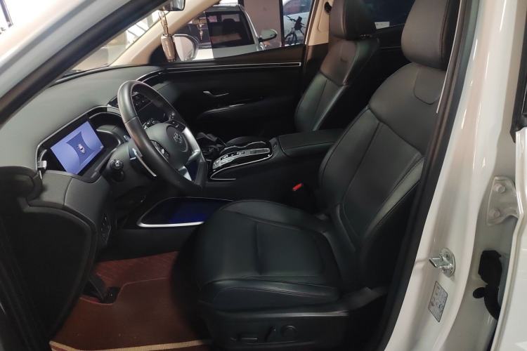 Used Hyundai Tucson 2023 Tucson L 1.5T Automatic Two-Wheel Drive LUX Prestige Edition
