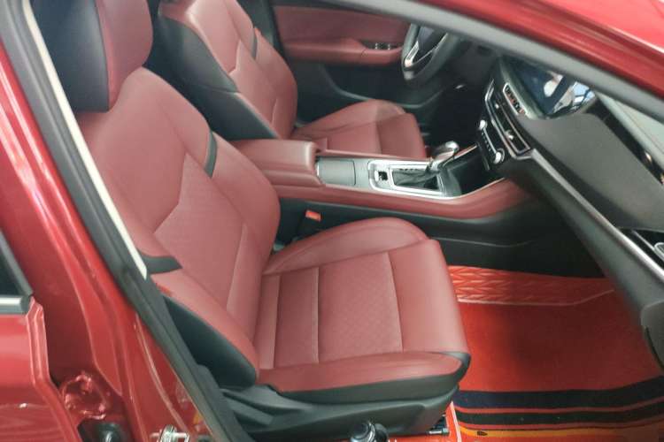 Used Changan Eado 2019 Blue Whale Edition 280T GDI DCT High-Speed Model
