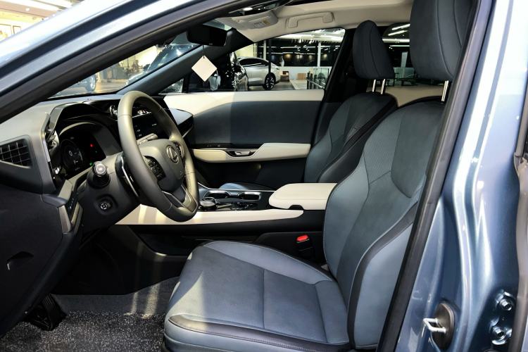 Used Lexus RZ 2023 450e All-Wheel Drive Luxury Edition