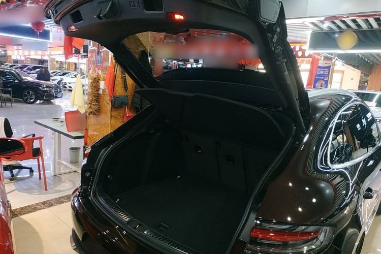 Used Porsche Macan 2021 Macan 2.0T
