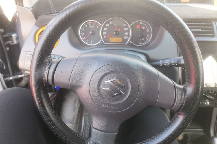 Used Suzuki Swift 2016 1.5L Automatic Fashionable Coolplay Edition
