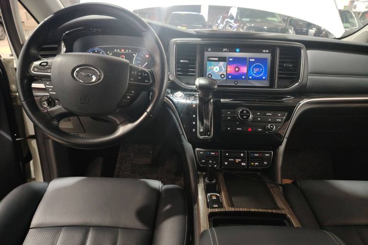 Used GAC Trumpchi M8 2018 320T Luxury Edition
