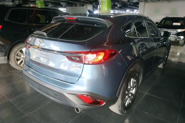 Used Mazda CX-4 2018 2.0L Automatic Two-Wheel Drive Blue Sky Premium Upgrade Version China V Standard
