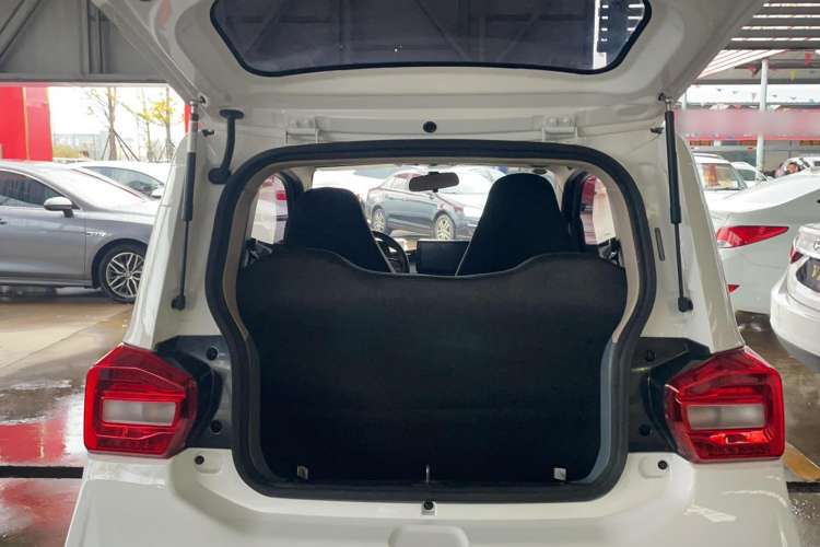 Used  Yuanbao 2023 Easy Version
