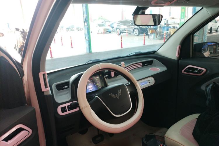 Used Wuling Hongguang MINIEV 2021 Macaron Premium Model – Lithium Iron Phosphate