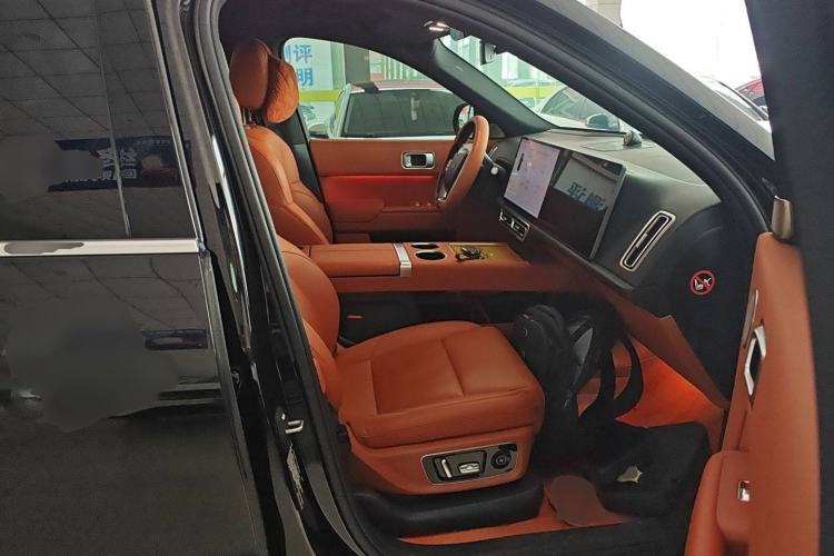 Used Li Auto L8 2023 Pro Model