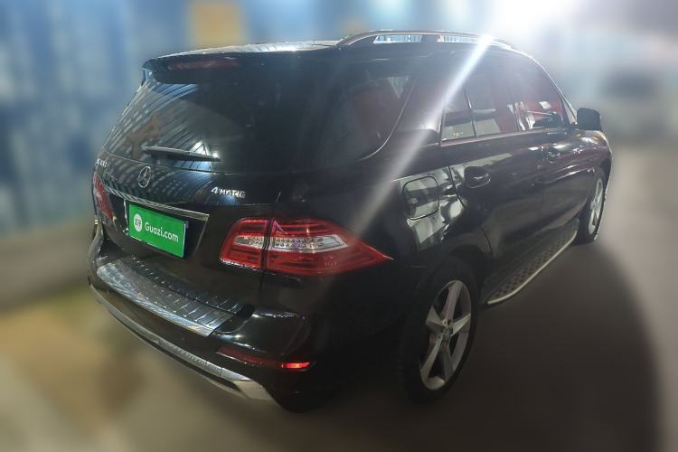 Used Mercedes-Benz M-Class 2014 ML 400 4MATIC Dynamic Model