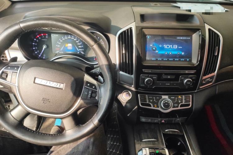 Used Haval H9 2017 2.0T Gasoline 4x4 Comfort Edition 5 Seats