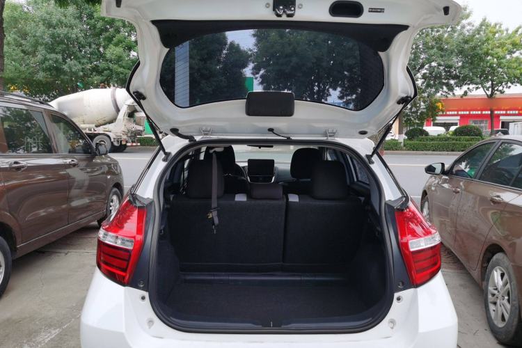 Used Toyota YARiS L 2021 1.5L CVT Leading Edition
