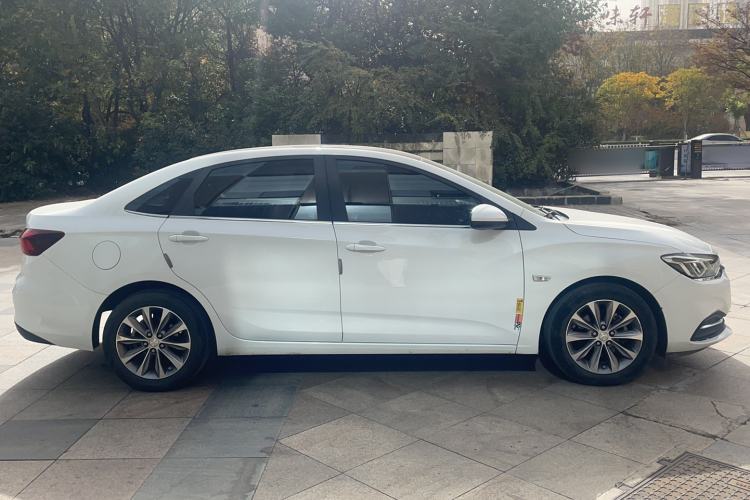 Used Chevrolet Monza 2022 320 Automatic Enjoyment Sunroof Version