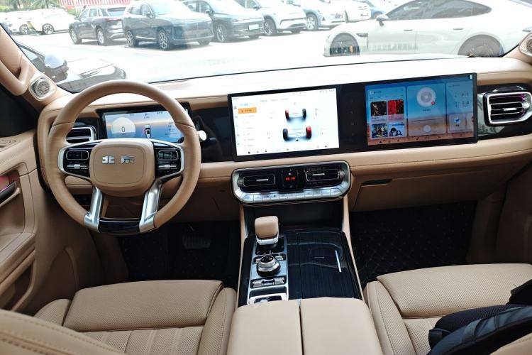 Used  BJ60 Leiting 2024 Magic Electric Drive Advanced Version 7 Seats
