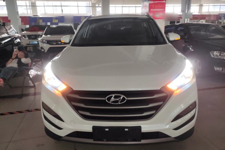 Used Hyundai Tucson 2015 1.6T Dual-Clutch Two-Wheel-Drive Smart Model
