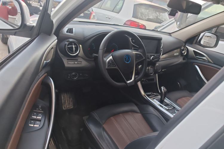 Used BYD Song New Energy 2017 Song DM 1.5TID All-Wheel Drive Luxury Model
