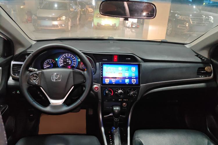 Used Honda Crider 2016 1.8L CVT Luxury Edition
