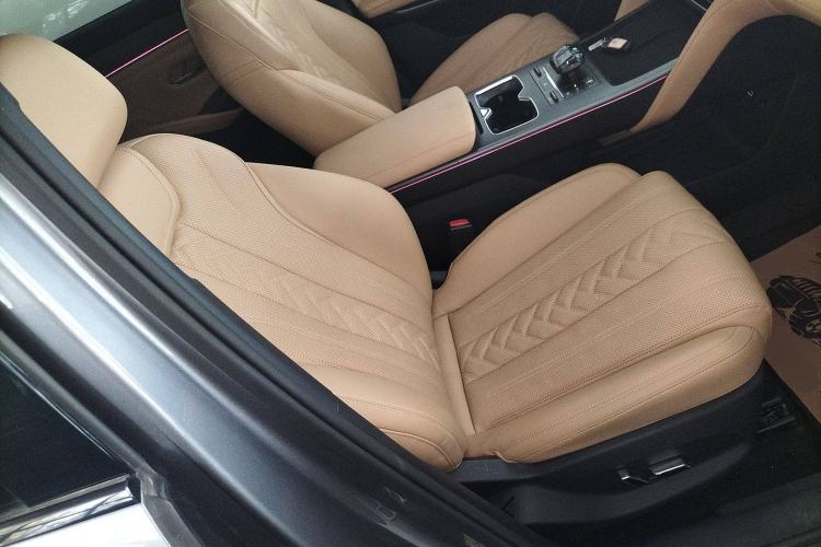 Used BYD Song L DM-i 2024 160 km Excellence Version
