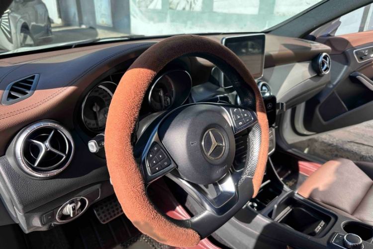 Used Mercedes-Benz CLA 2014 CLA 260 4MATIC
