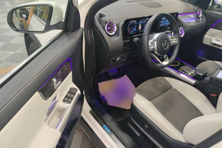 Used Mercedes-Benz EQA 2022 EQA 300 4MATIC Launch Edition
