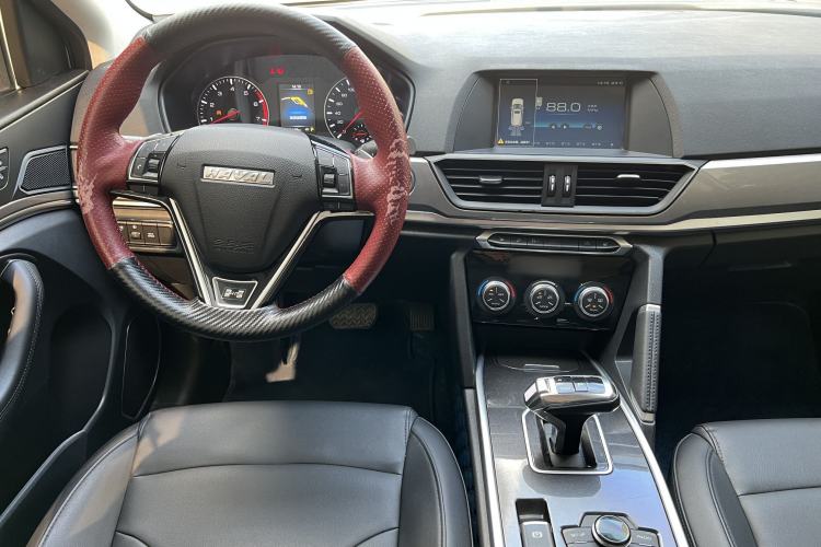 Used Haval H6 2018 Sport Edition 1.5T Automatic Two-Wheel Drive Elite Model China V Standard
