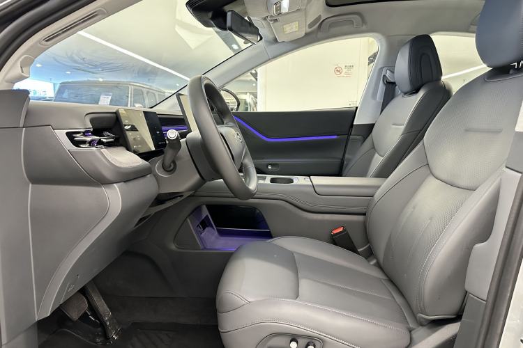 Used XPeng G6 2025 625 Long-Range Max Flagship Edition
