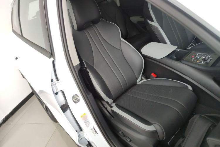 Used BYD Sealion 05 DM-i 2025 DM-i Smart Drive 115KM Flagship Model
