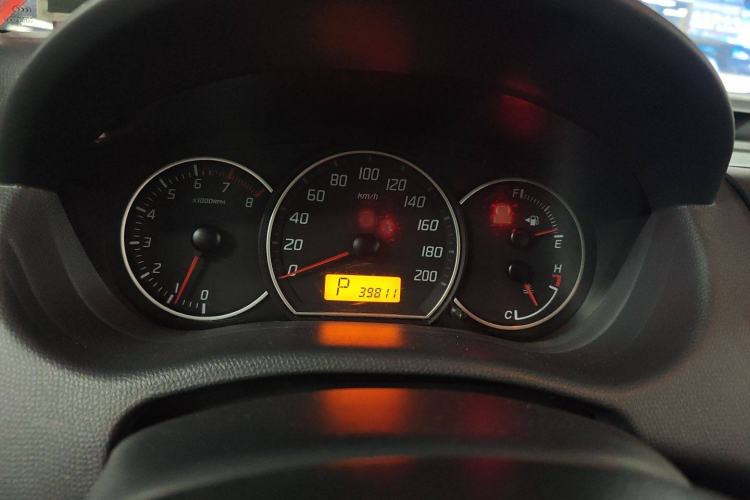 Used Suzuki Swift 2014 1.5L Automatic Fashion Edition
