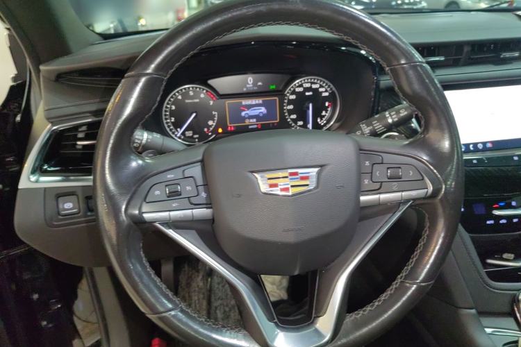 Used Cadillac XT6 2021 2.0T 6-Seater Two-Wheel Drive Luxury Version
