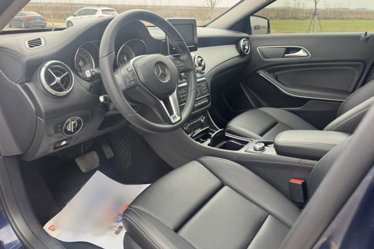 Used Mercedes-Benz GLA 2016 GLA 200 Fashion Model
