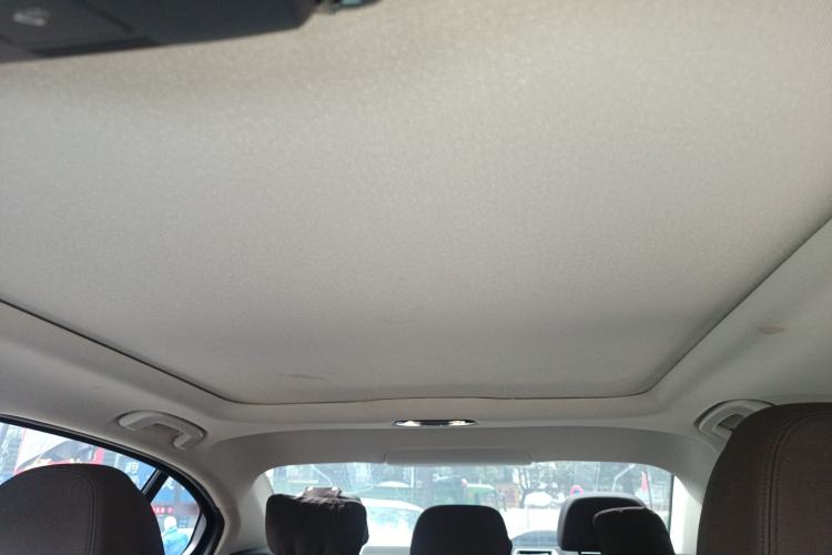 TDK.VehicleDetails.img