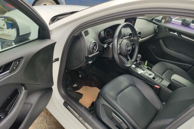 Used Audi A3 2019 Limousine 35 TFSI Ambition China V