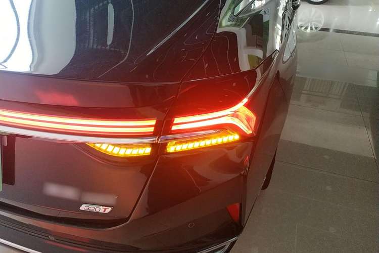 Used Dongfeng Aeolus Yixuan MAX 2021 1.5T Super-Powered Dad Edition
