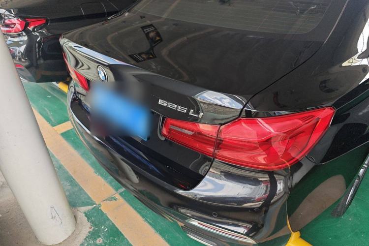 Used BMW 5 Series 2018 525Li M Sport Package
