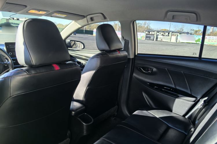 Used Toyota YARiS L 2022 X-Trail 1.5L CVT Luxury PLUS Edition
