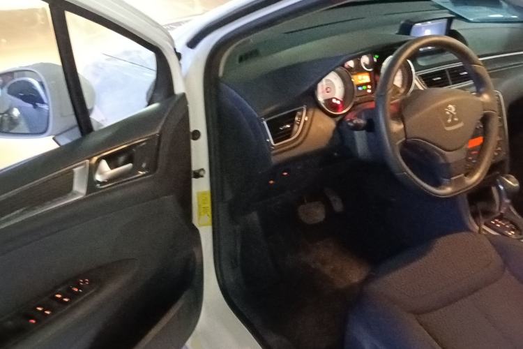 Used Peugeot 308 2013 1.6L Automatic Fashion Model