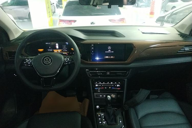 Used Volkswagen Tharu 2022 280TSI Two-Wheel-Drive Luxury Edition