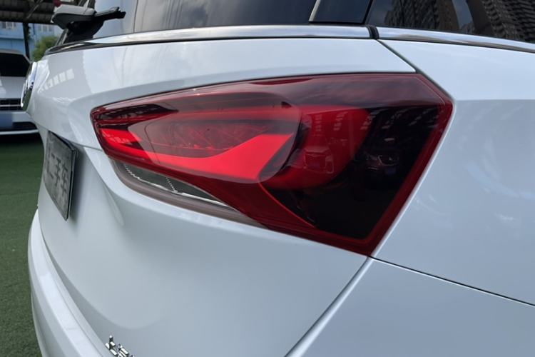 Used Buick GL6 2019 18T 6-Seater Connected Luxury Version China V Standard
