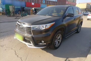 Used Toyota Highlander 2015 2.0T Two-Wheel Drive Elite Edition 7 Seats