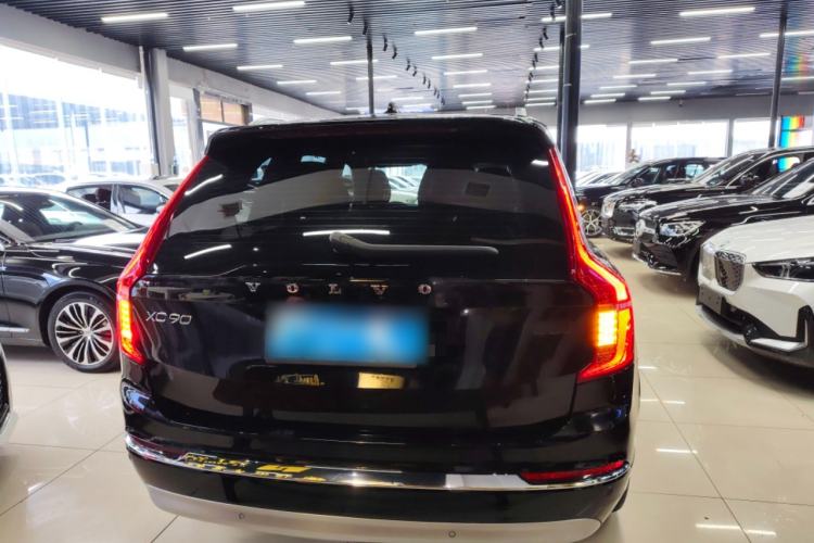 Used Volvo XC90 2022 B6 Zhiya Luxury 7-Seater
