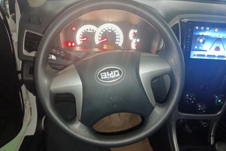 Used BYD F3 2015 Energy-Saving Edition 1.5L Manual Luxury Model
