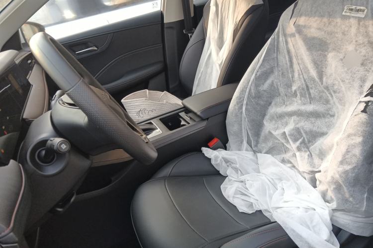 Used Roewe i5 2023 1.5L CVT Luxury Edition
